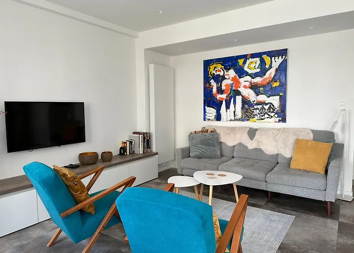 Renewed Luxurious Apartment At Casino Oostende